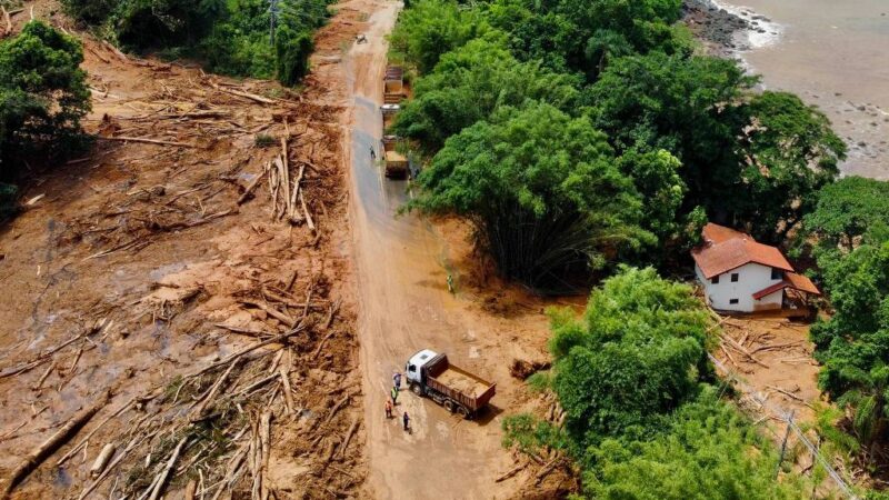 Governo de São Paulo deixa de usar R$ 7 bi em ações de combate às enchentes