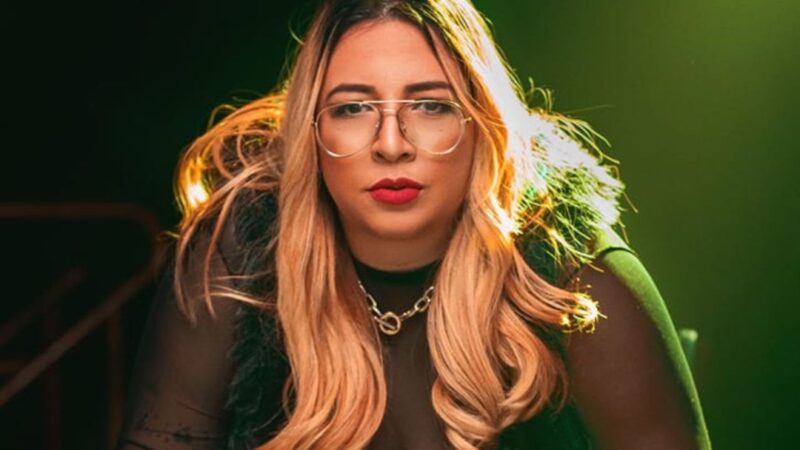 Cantora Lorena Alexandre é confirmada como jurada da próxima edição de ‘Canta Comigo’ na Record TV