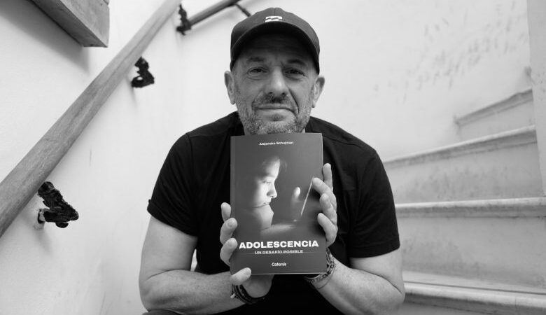 Psicólogo argentino Alejandro Schujman lança o livro “Adolescência: um desafio possível” pela Catapulta Editores