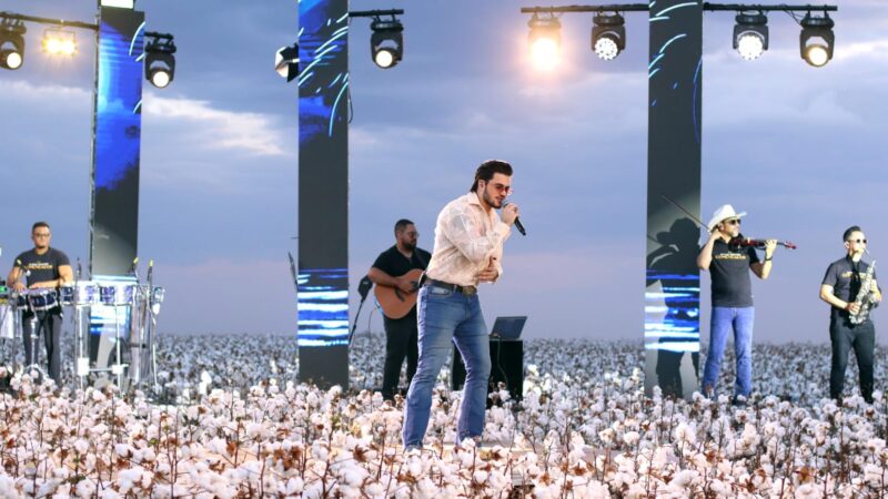 Allisson Rodrigues grava segundo DVD da carreira em lavoura de algodão em Mato Grosso