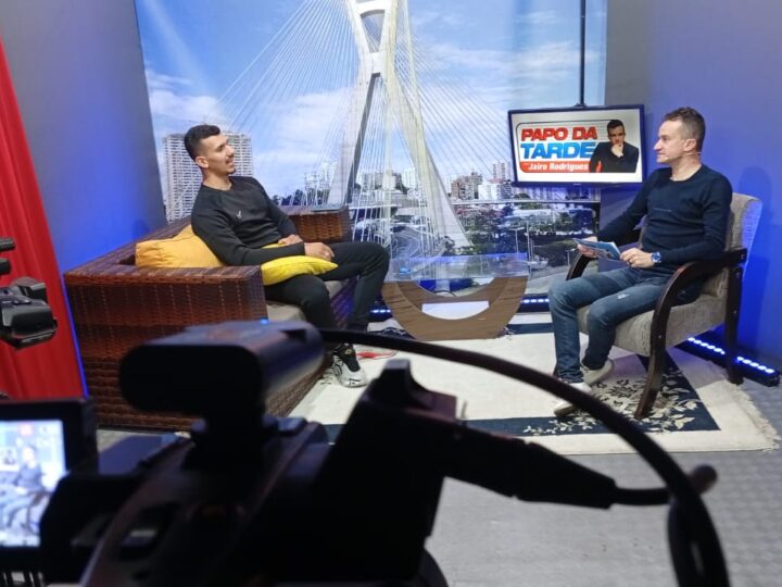 Tv: “Papo da Tarde com Jairo Rodrigues” destaca equilíbrio entre corpo e mente em conversa com personal Henrique Bueno