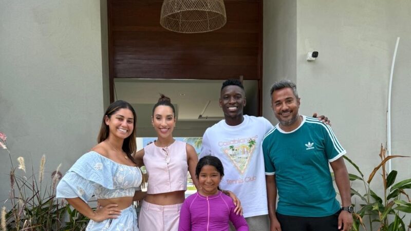 Ao lado da família empresário Gilmar Rocha celebra novo ano com amigos