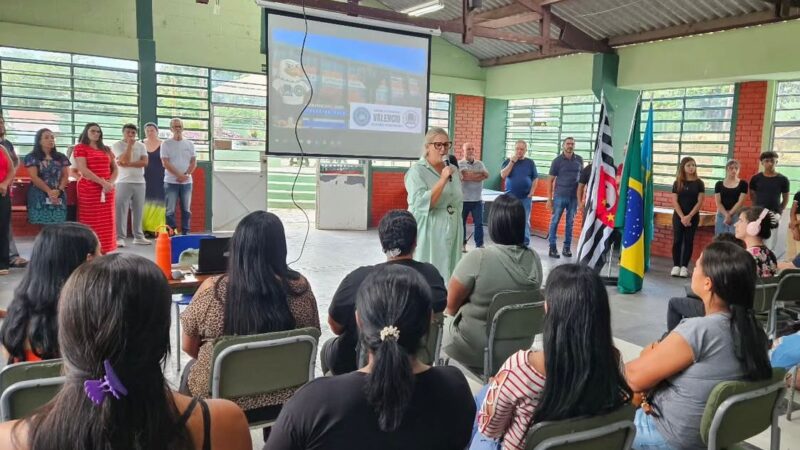 Escola Cívico-Militar: EE Valêncio Soares Rodrigues realiza primeira Reunião de Responsáveis e Mestres de 2026