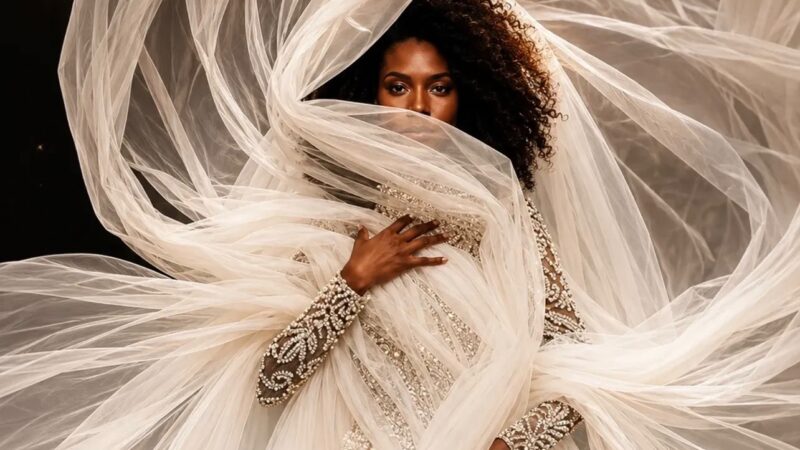 Bridal Hub Fashion São Paulo une tradição e inovação na passarela em desfile manifesto no mês das noivas